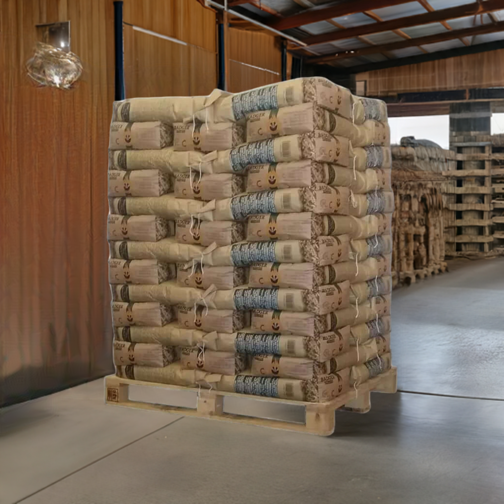 Badger Premium Holzpellets – Palette mit 65 Säcken à 15 kg